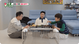 기영이숯불두마리치킨 마케팅 – SBS 미운오리새끼